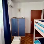 شقة Vodice Apartman