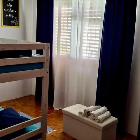 Vodice Apartman * Водице